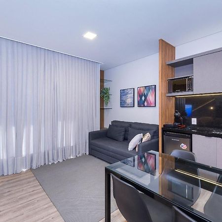 Aion Suites 204 - Compacto E Luxuoso Loft - Rooftop Com Piscina E Academia - A Poucos Passos Da Praia Бомбиняс Екстериор снимка